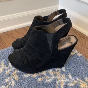 Black Carlos Santana Suede Wedges
